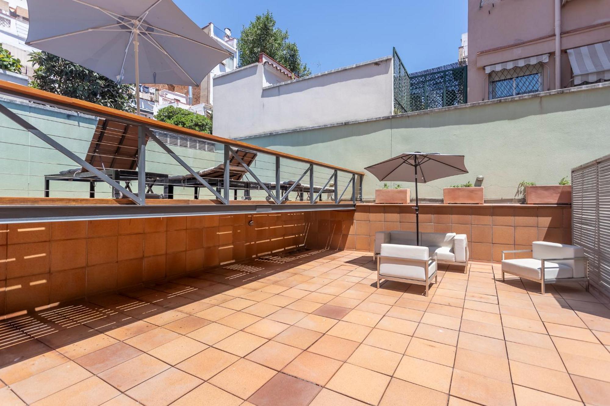 Apartament My Space Emirates - Bright In Gracia With Shared Pool Barcelona